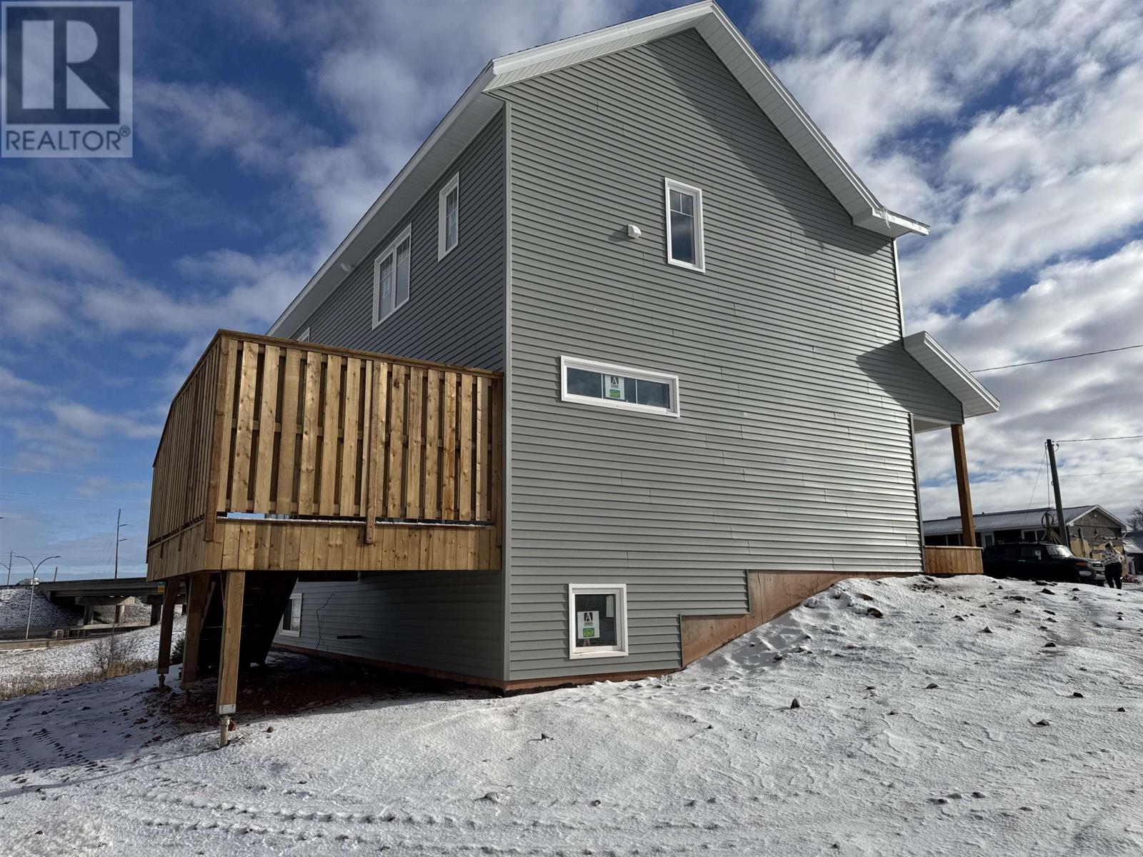 137 Oak Drive, Charlottetown, Prince Edward Island  C1A 6T4 - Photo 3 - 202520901