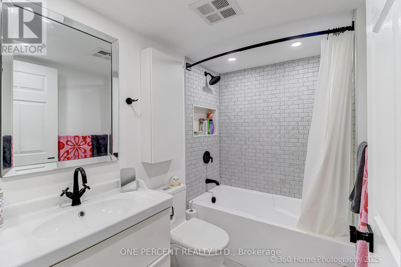 803 - 8 Covington Road, Toronto, Ontario  M6A 3E5 - Photo 12 - C12670330