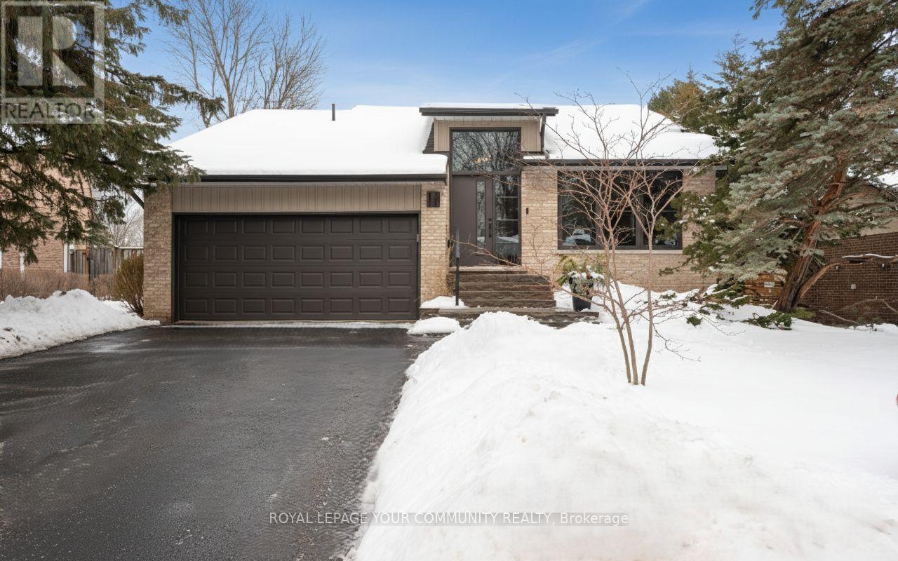 12 GLENVIEW DRIVE, Aurora, Ontario