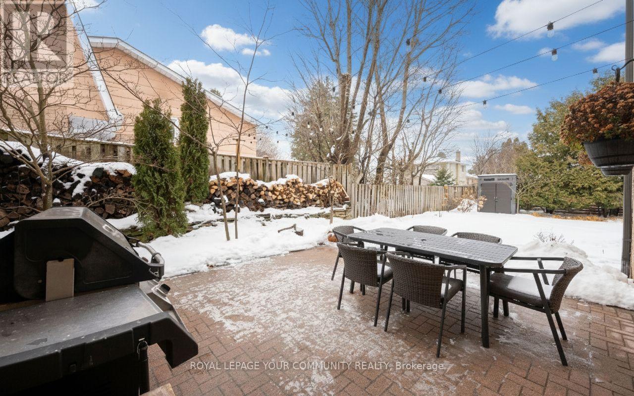 12 Glenview Drive, Aurora, Ontario  L4G 2G8 - Photo 34 - N12680842