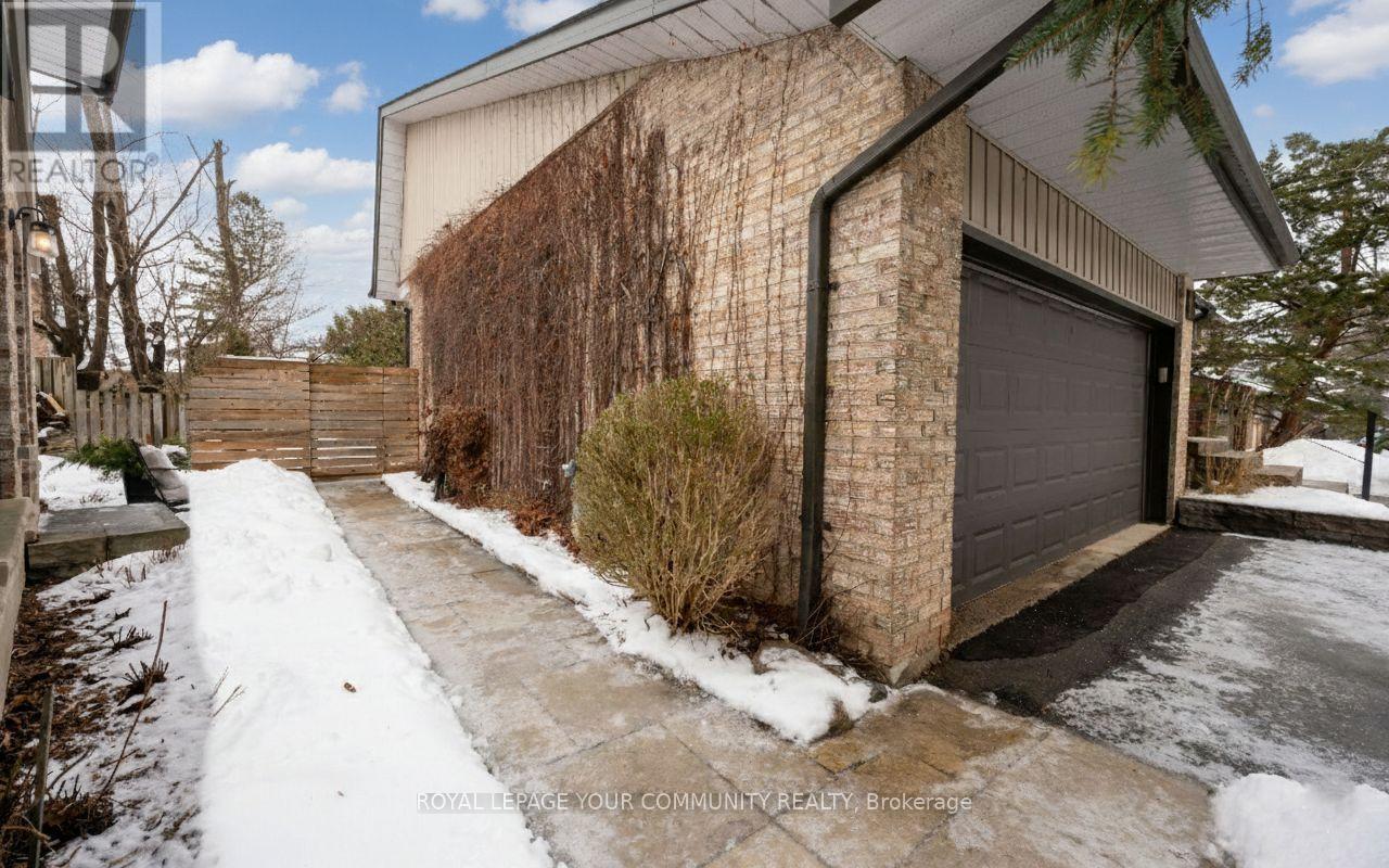 12 Glenview Drive, Aurora, Ontario  L4G 2G8 - Photo 36 - N12680842