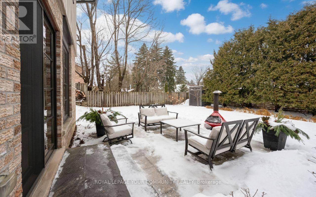 12 Glenview Drive, Aurora, Ontario  L4G 2G8 - Photo 41 - N12680842