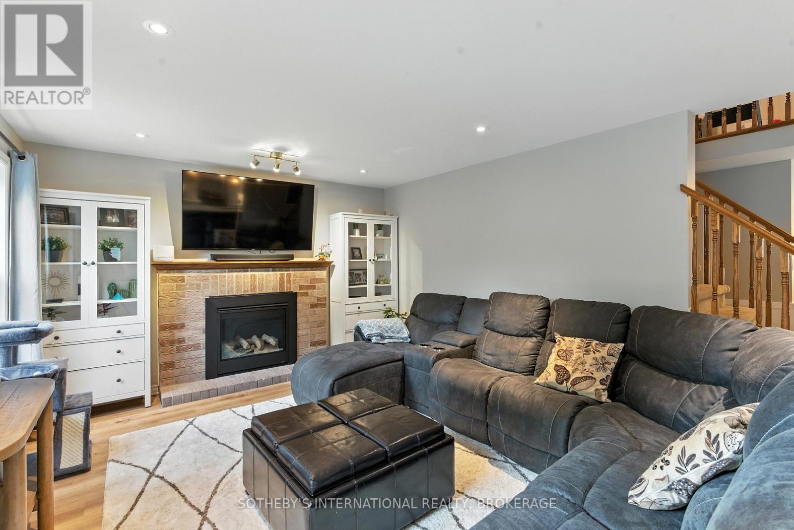 32 Sterling Street, St. Catharines, Ontario  L2S 3T2 - Photo 13 - X12681402