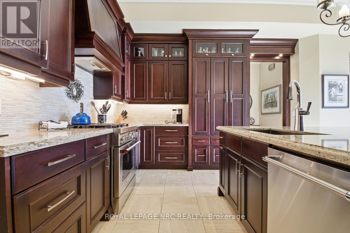 48 Timmsdale Crescent, Pelham, Ontario  L0S 1E5 - Photo 15 - X12681536