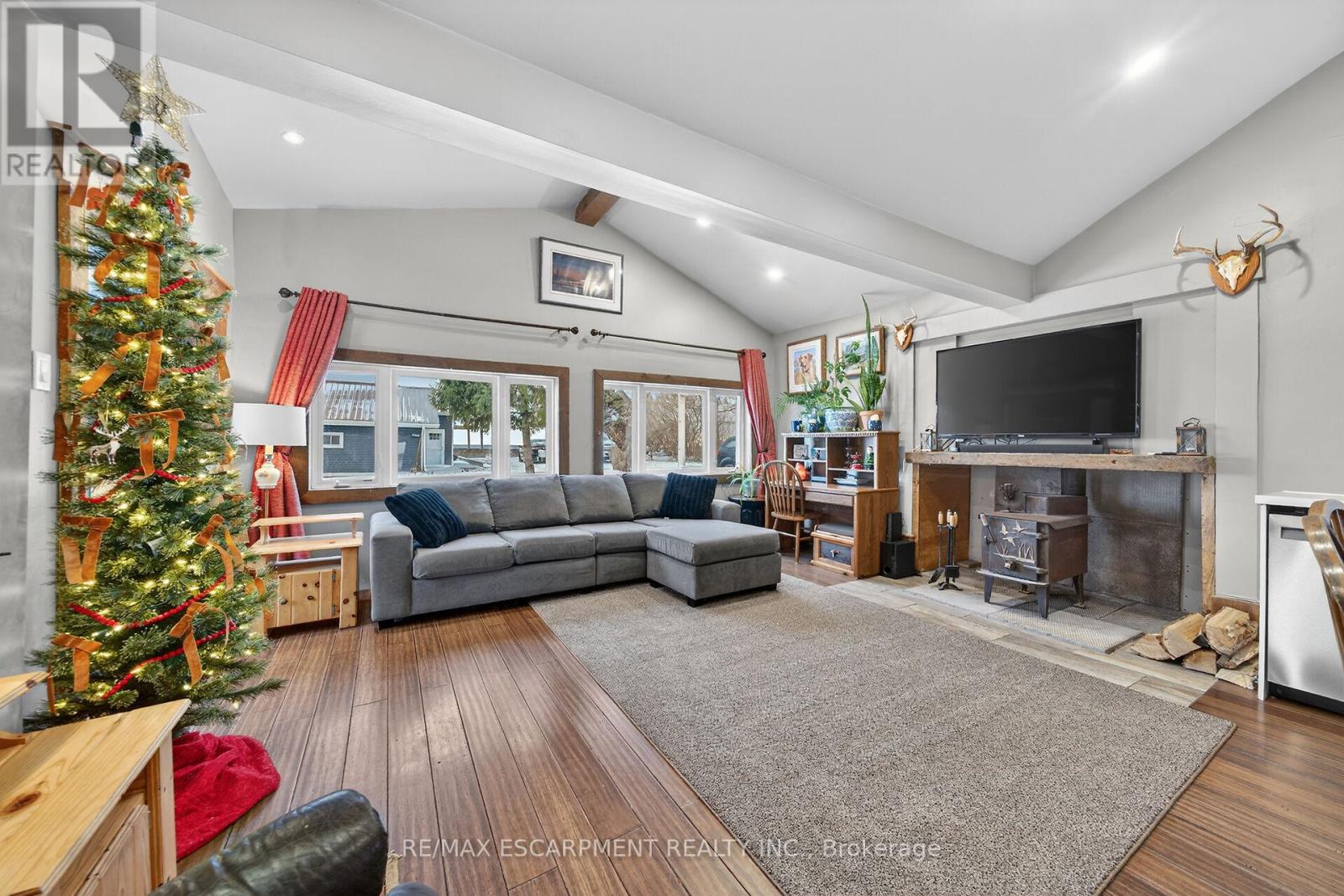 1457 Lakeshore Road, Haldimand, Ontario  N0A 1P0 - Photo 9 - X12639276