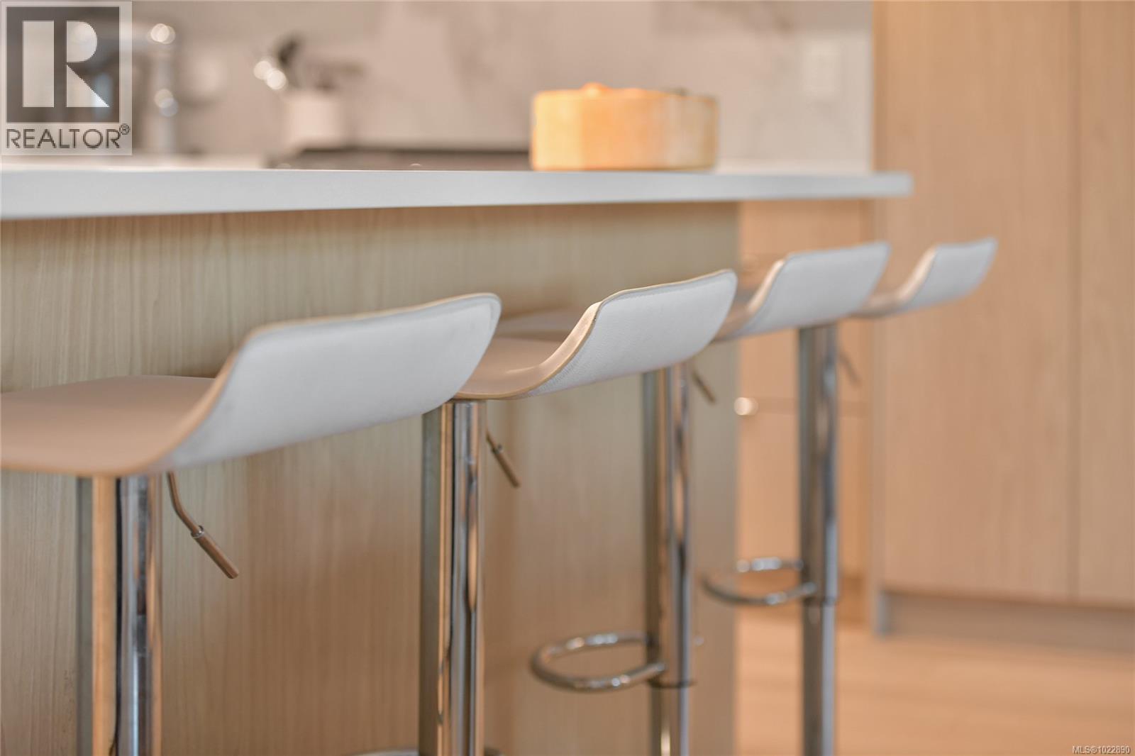 302 5118 Cordova Bay Rd, Saanich, British Columbia  V8Y 2K5 - Photo 19 - 1022890