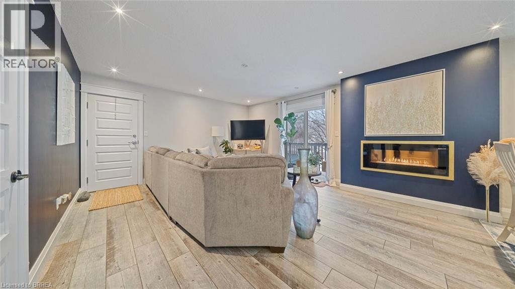 60 Willow Street, Paris, Ontario  N3L 2K6 - Photo 9 - 40796042