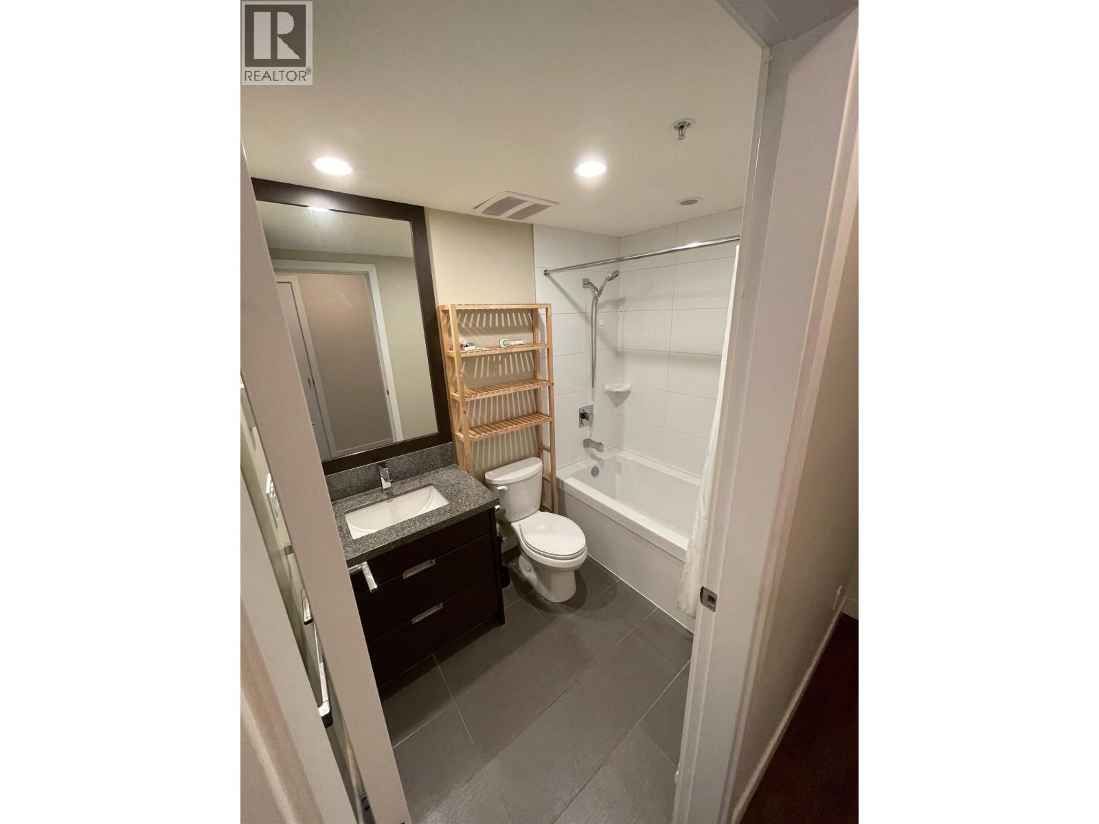 3201 2077 Rosser Avenue, Burnaby, British Columbia  V5C 0G6 - Photo 7 - R3077738