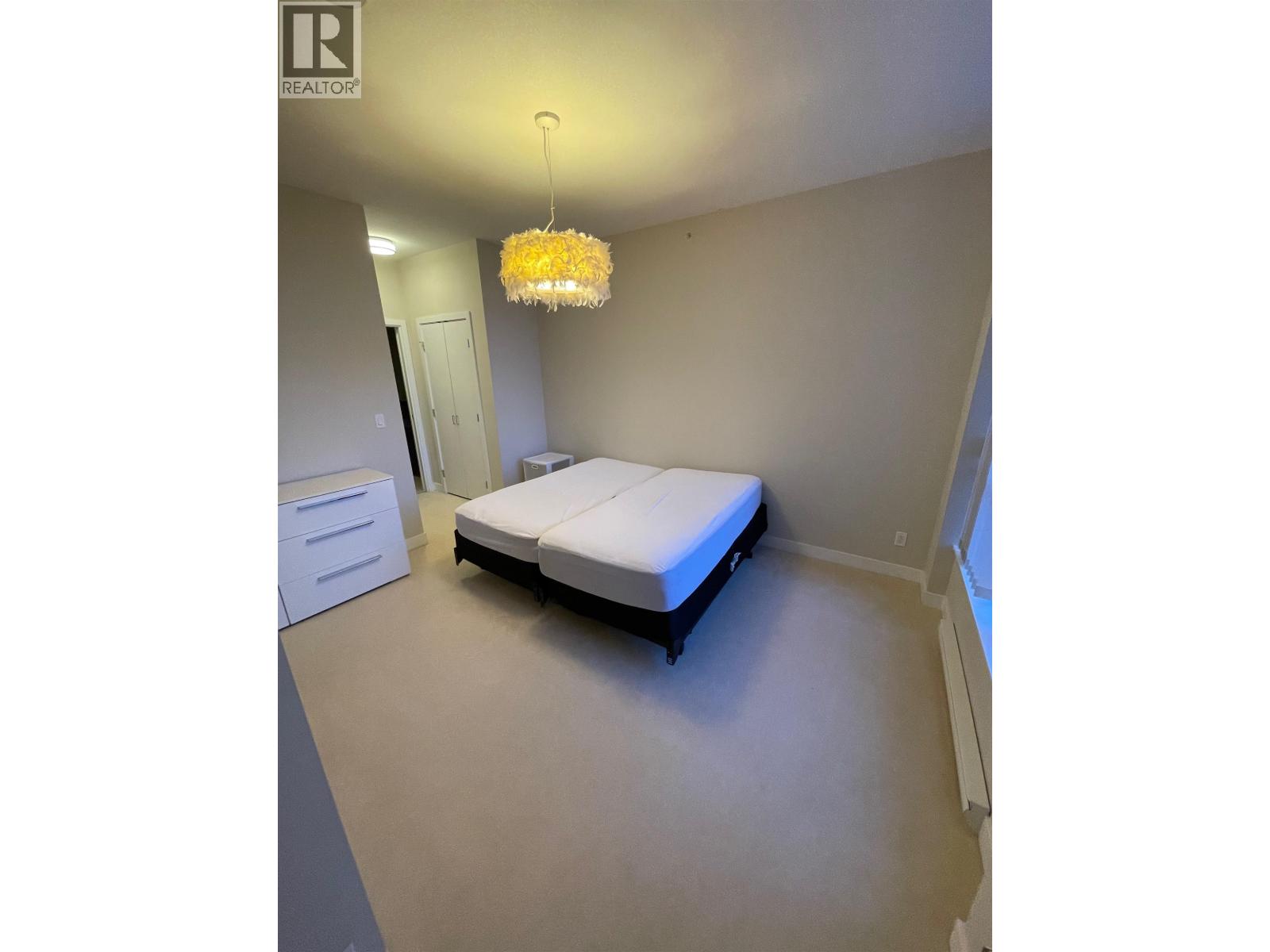 3201 2077 Rosser Avenue, Burnaby, British Columbia  V5C 0G6 - Photo 3 - R3077738