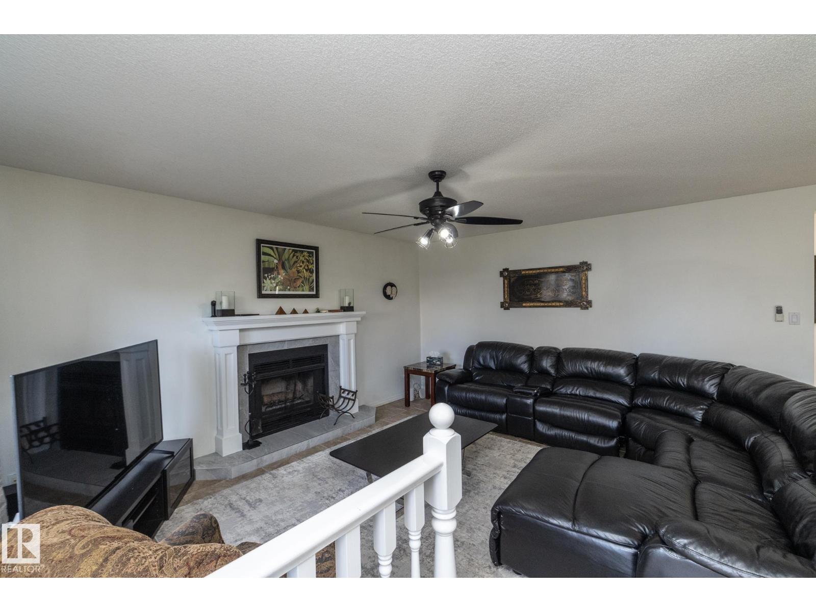 12 Elsinore Pl Nw, Edmonton, Alberta  T5X 5W3 - Photo 28 - E4464883