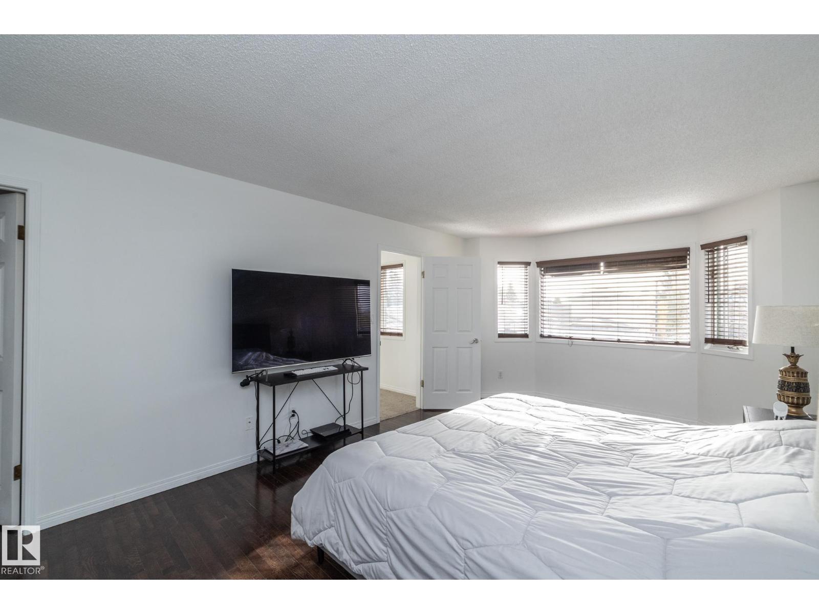 12 Elsinore Pl Nw, Edmonton, Alberta  T5X 5W3 - Photo 35 - E4464883