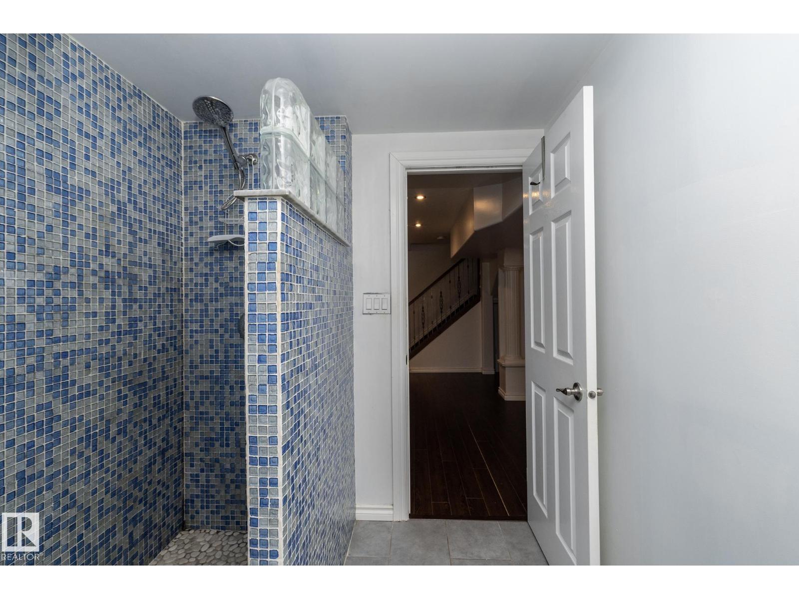 12 Elsinore Pl Nw, Edmonton, Alberta  T5X 5W3 - Photo 57 - E4464883