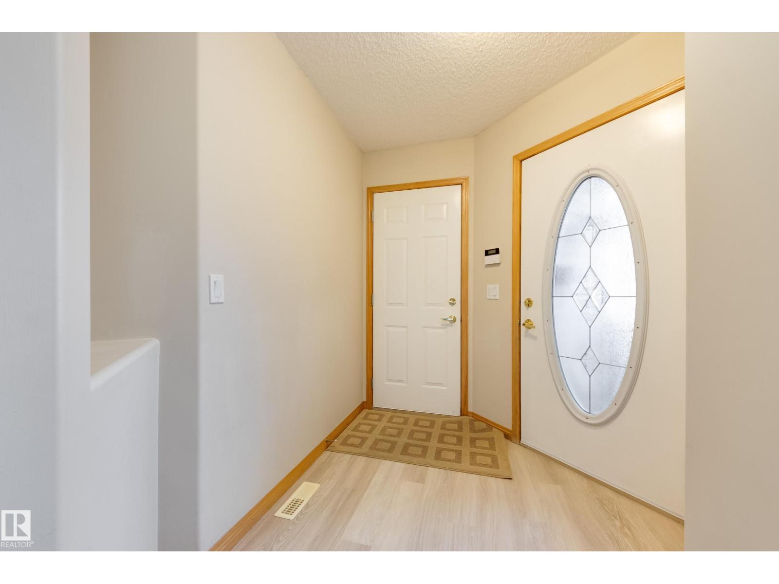 #21 55 Clarkdale Dr, Sherwood Park, Alberta T8H 2E5 - Photo 2 - E4469571