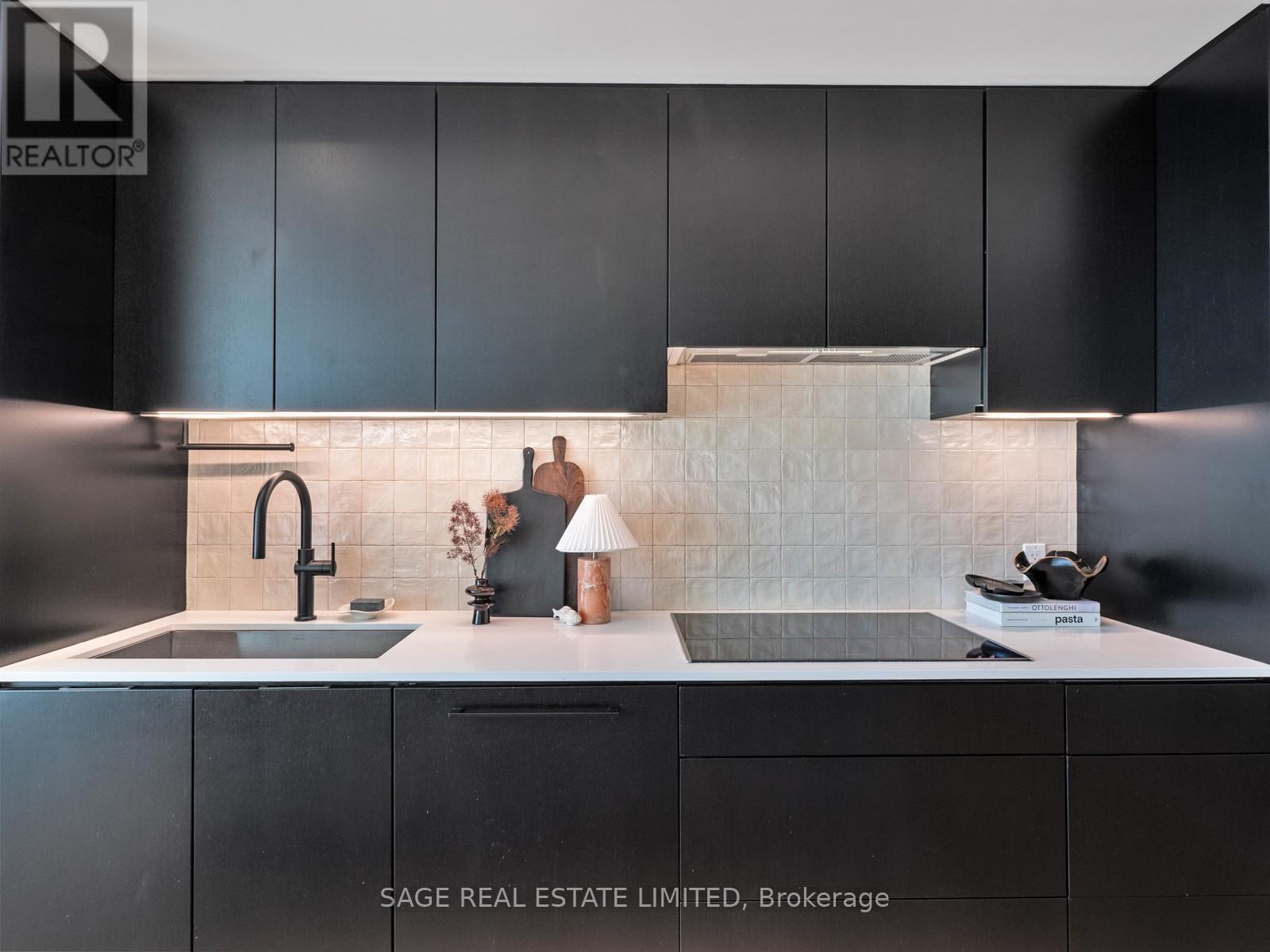 Ph 621 - 899 College Street W, Toronto, Ontario  M6H 3P7 - Photo 14 - C12681376