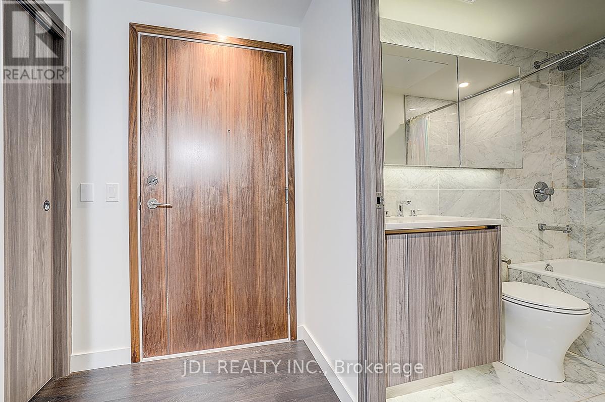 1607 - 95 Mcmahon Drive, Toronto, Ontario  M2K 0E4 - Photo 10 - C12681410