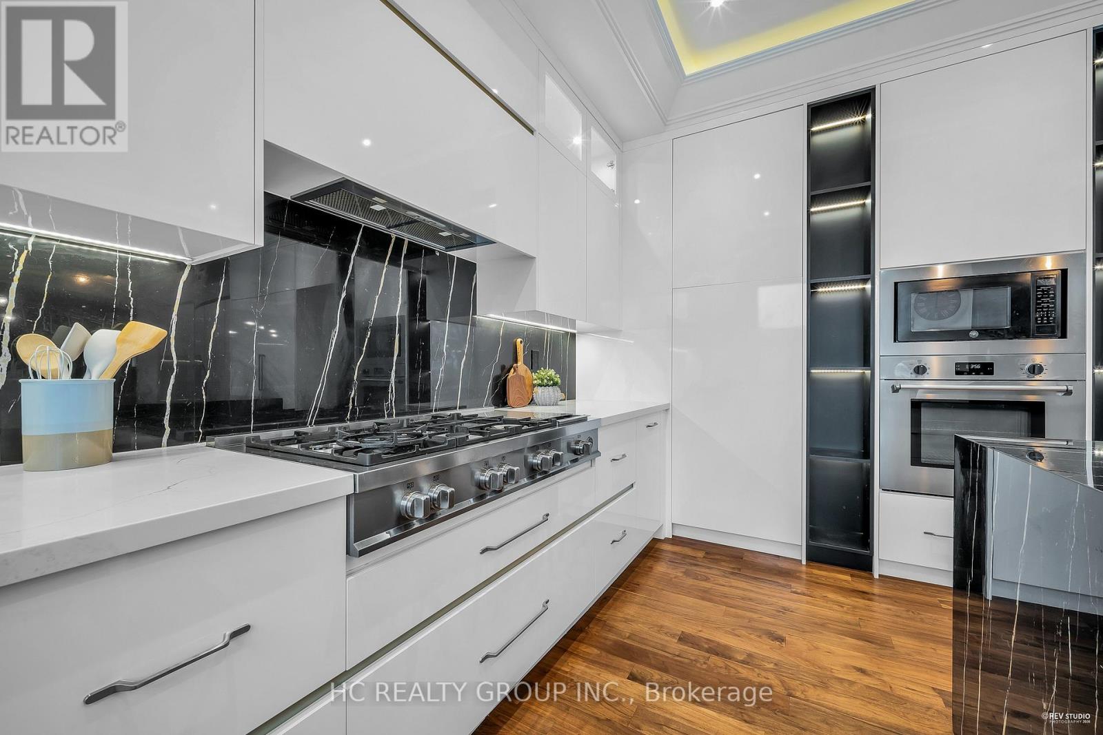 92 Glen Rush Boulevard, Toronto, Ontario  M5N 2V1 - Photo 17 - C12681436