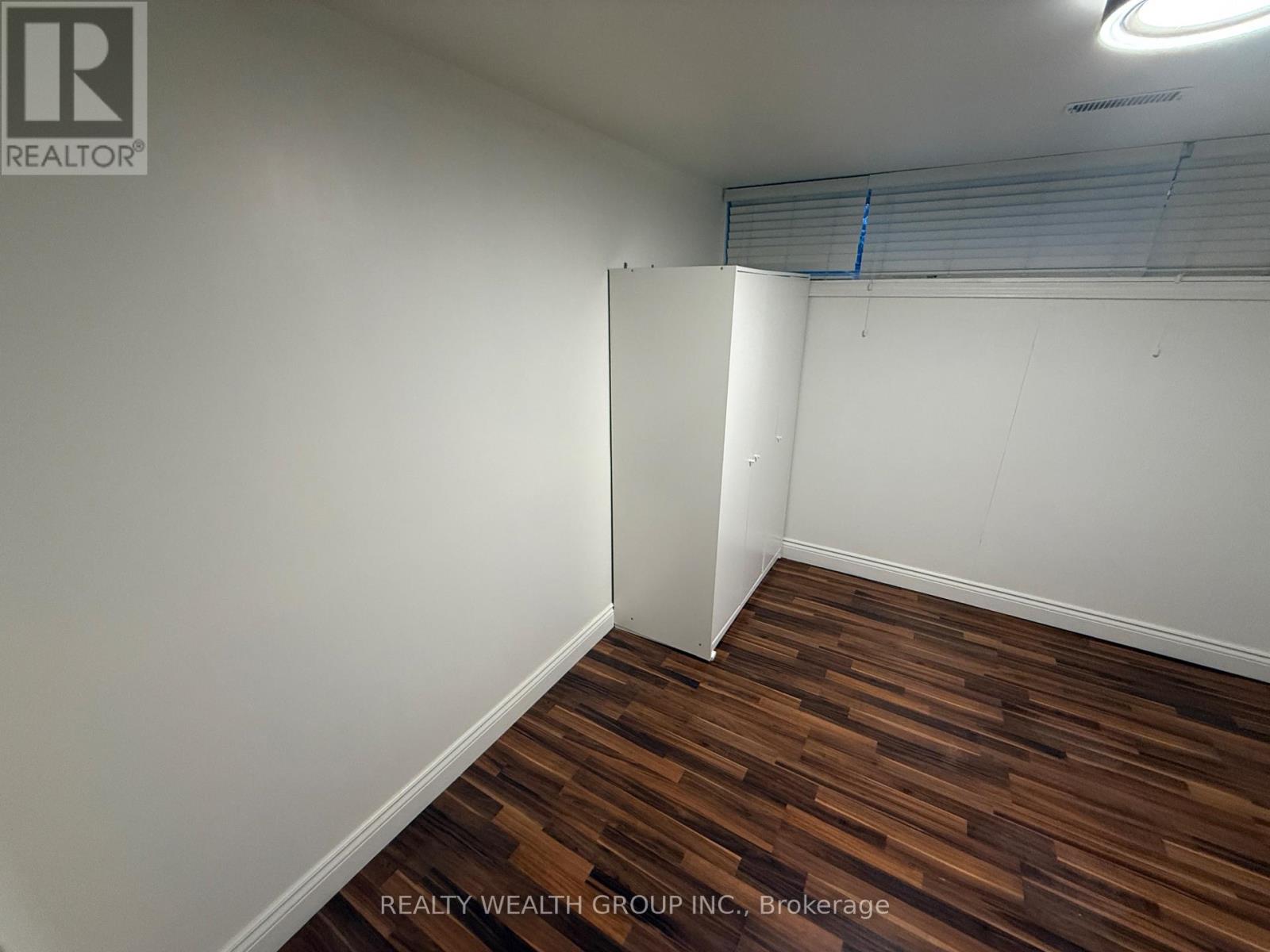 Bsmt - 82 Elvaston Drive, Toronto, Ontario  M4A 1N6 - Photo 12 - C12681440