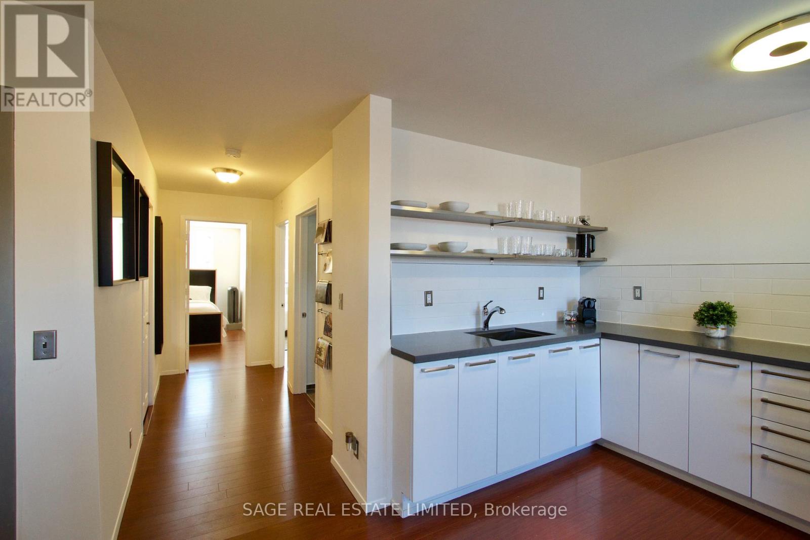 3 - 1130 Queen Street W, Toronto, Ontario  M6J 1J3 - Photo 1 - C12681488