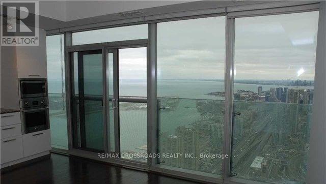 5505 - 14 York Street, Toronto, Ontario  M5J 2Z2 - Photo 13 - C12681520