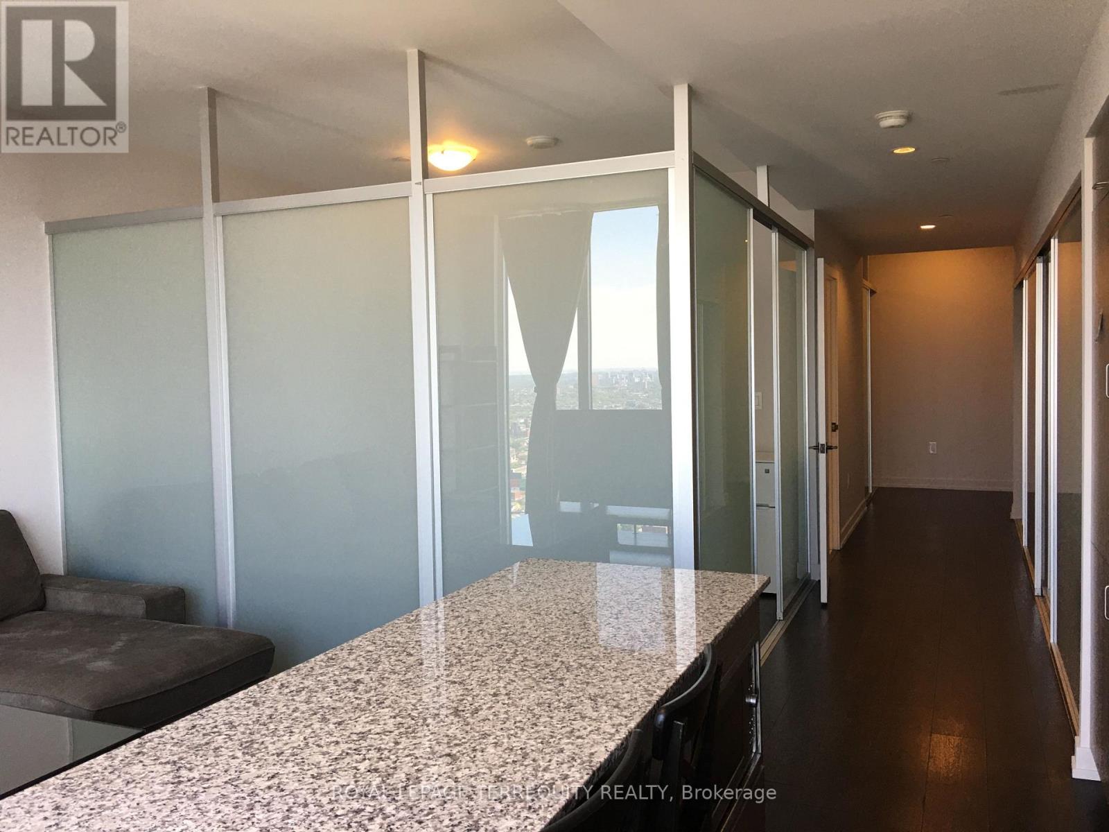 P101 - 426 University Avenue, Toronto, Ontario  M5G 1S9 - Photo 11 - C12681530