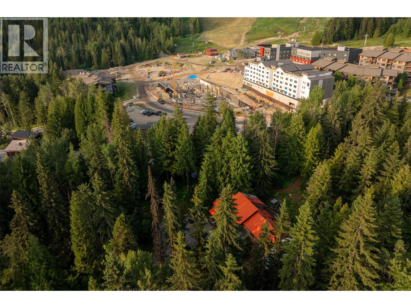 4465 Red Mountain Road, Rossland, British Columbia  V0G 1Y0 - Photo 11 - 10371255