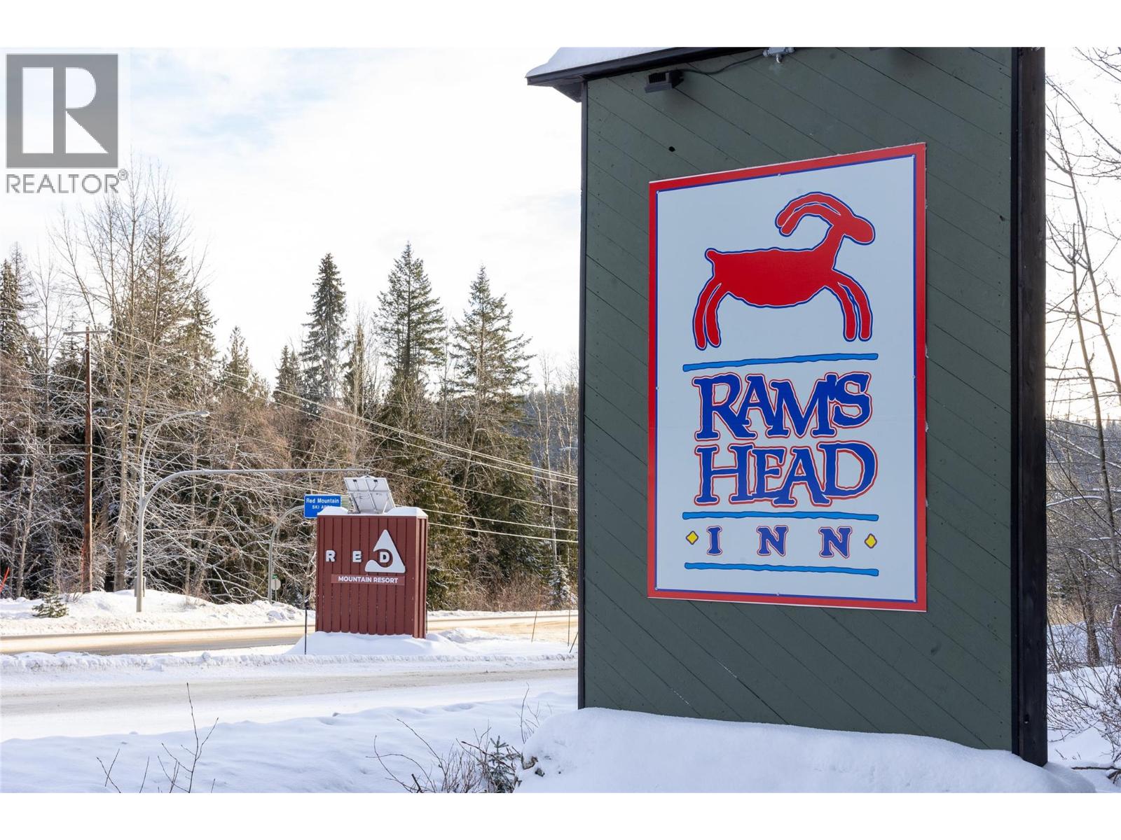 4465 Red Mountain Road, Rossland, British Columbia  V0G 1Y0 - Photo 2 - 10371255