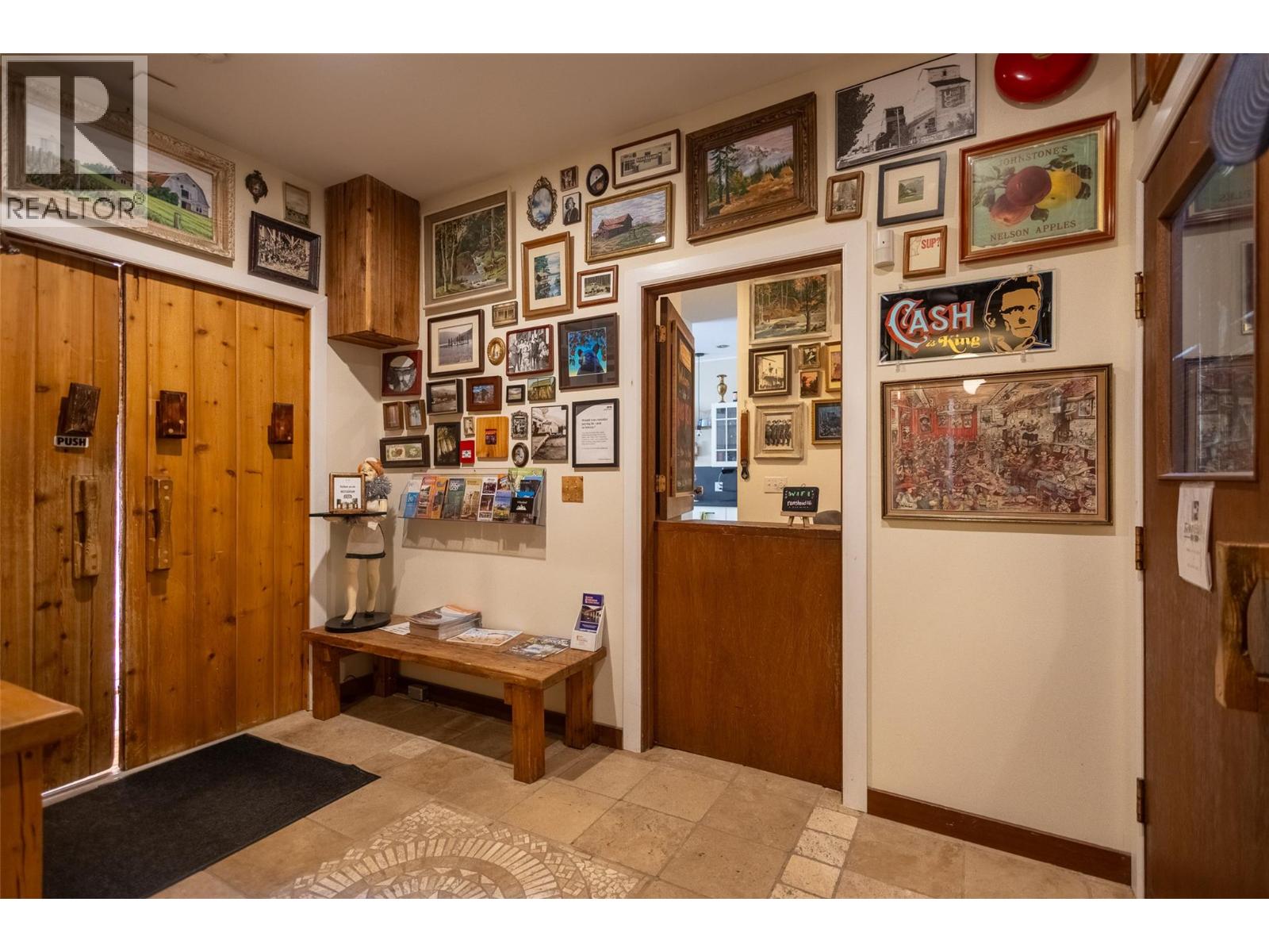 4465 Red Mountain Road, Rossland, British Columbia  V0G 1Y0 - Photo 25 - 10371255