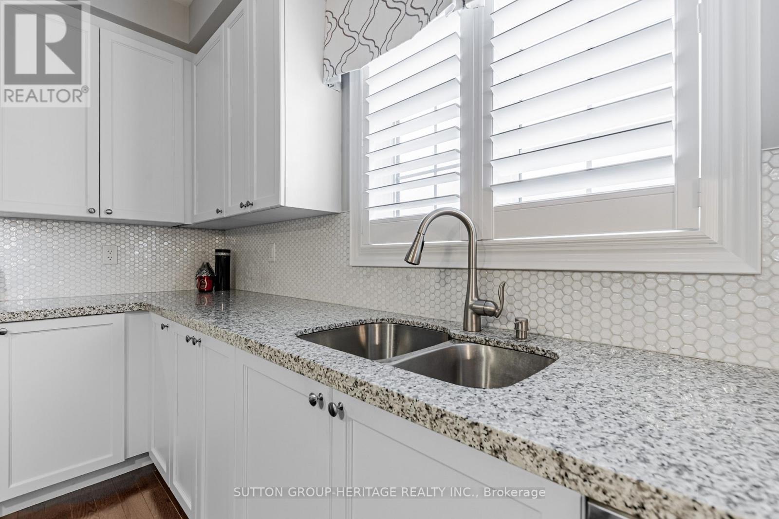 12 Aller Park Way, Whitby, Ontario  L1M 0L5 - Photo 15 - E12681448