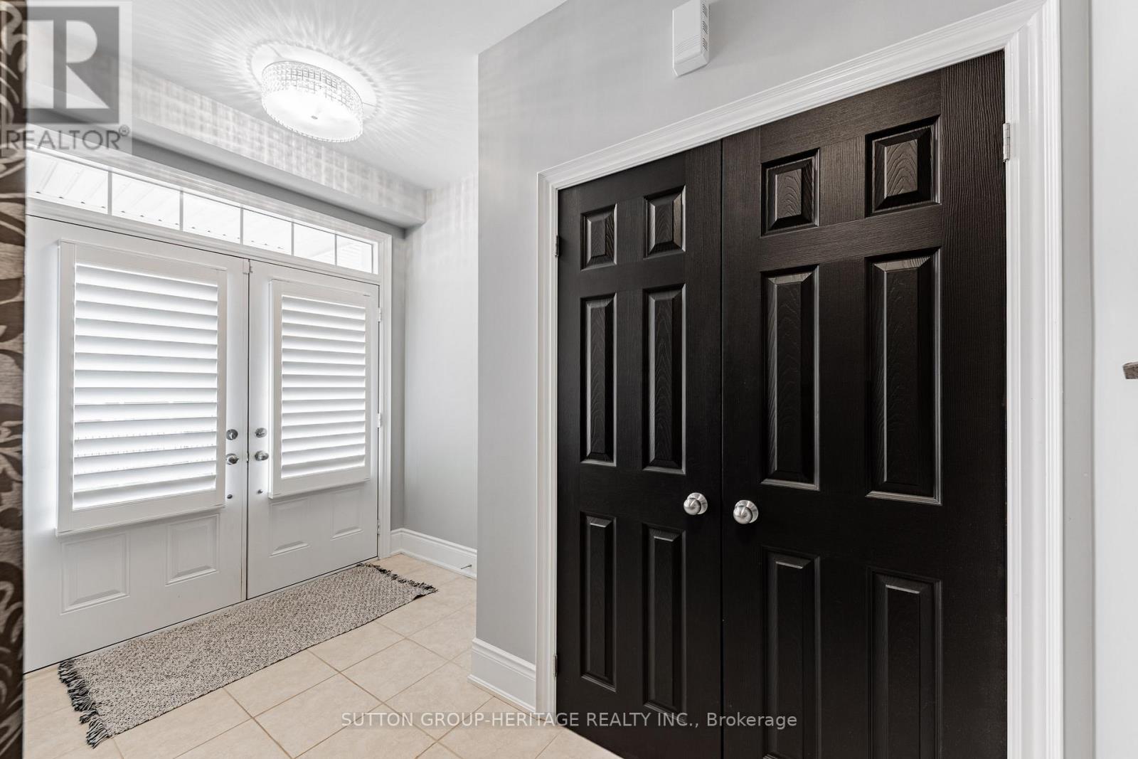 12 Aller Park Way, Whitby, Ontario  L1M 0L5 - Photo 5 - E12681448