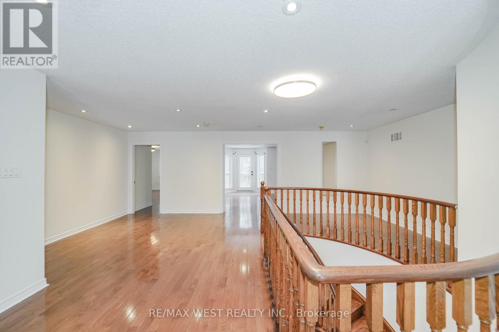 81 Woodview Drive, Pickering, Ontario  L1V 1L1 - Photo 26 - E12681514