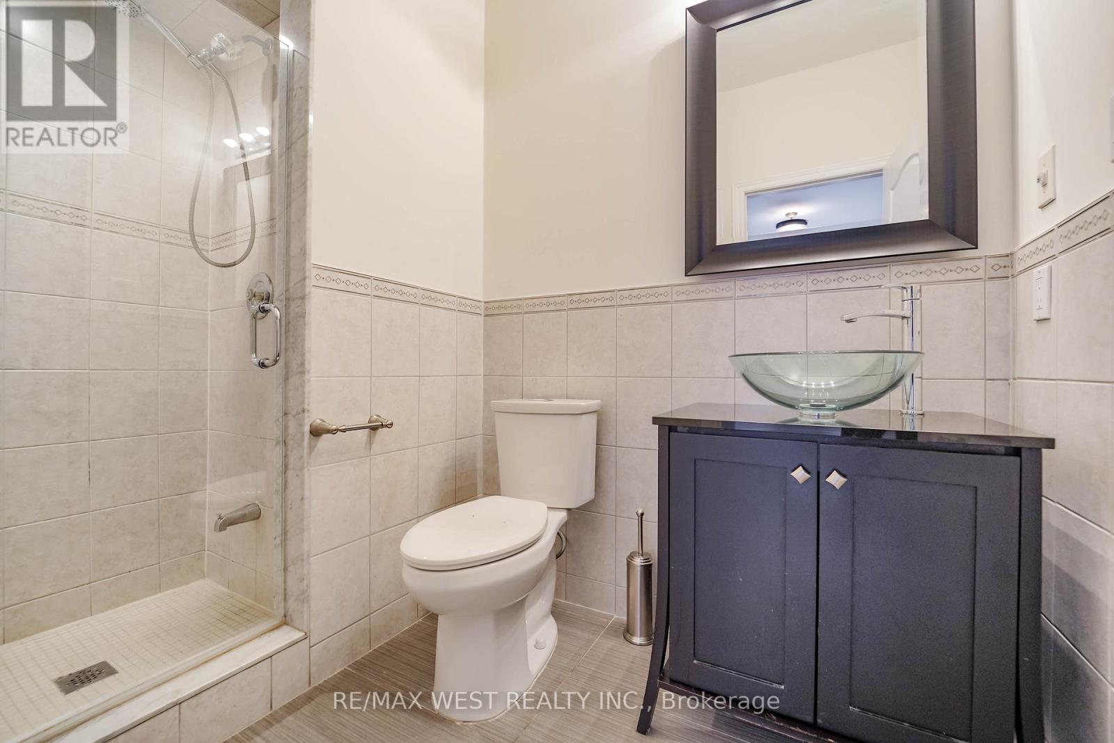 81 Woodview Drive, Pickering, Ontario  L1V 1L1 - Photo 34 - E12681514