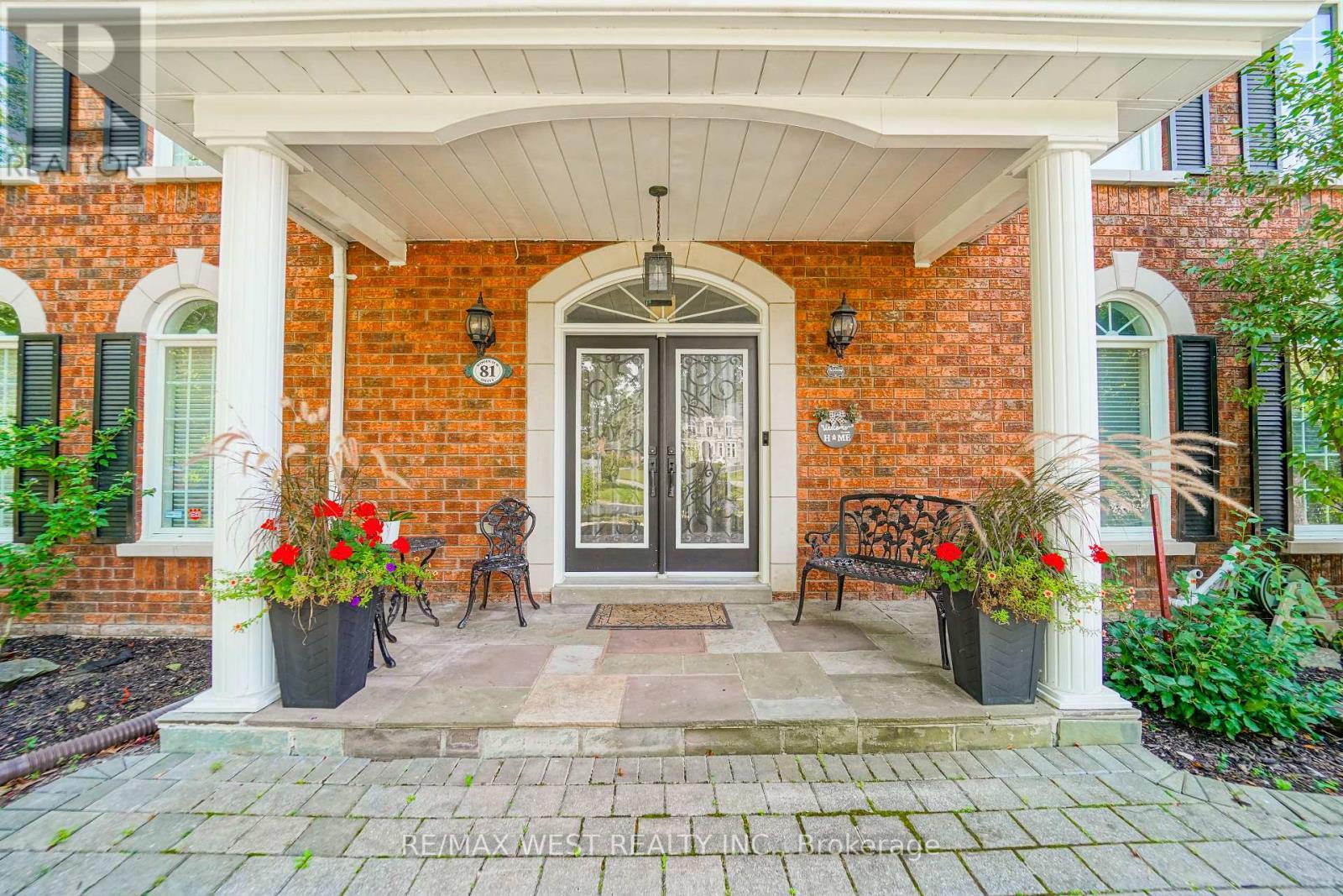 81 Woodview Drive, Pickering, Ontario  L1V 1L1 - Photo 8 - E12681514