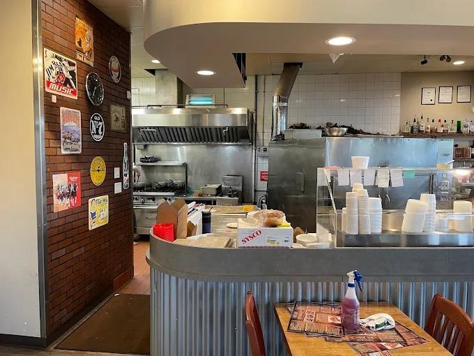 302 18690 Fraser Highway, Surrey, British Columbia  V3S 7Y4 - Photo 4 - C8074975