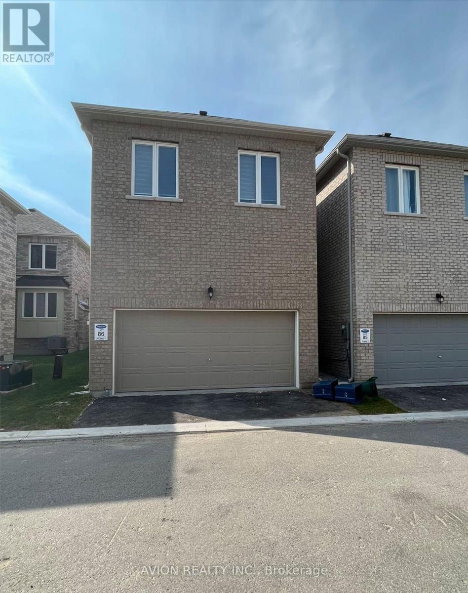 Coach - 45 Albert Lewis Street, Markham, Ontario  L6B 0Z3 - Photo 2 - N12681446