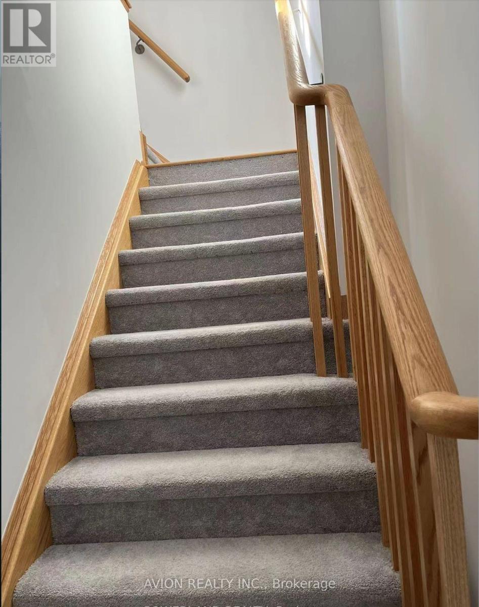 Coach - 45 Albert Lewis Street, Markham, Ontario  L6B 0Z3 - Photo 4 - N12681446