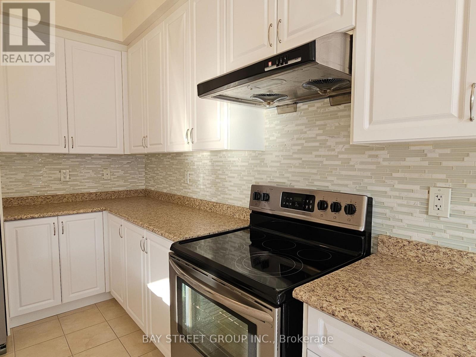 1275 Blencowe Crescent, Newmarket, Ontario  L3X 0C5 - Photo 18 - N12681508