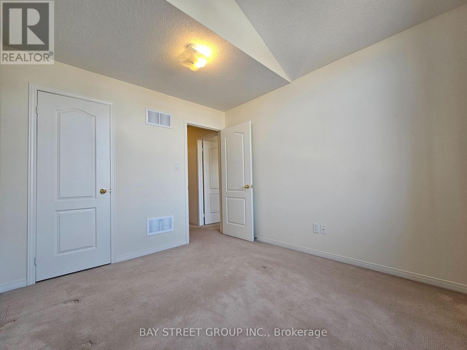 1275 Blencowe Crescent, Newmarket, Ontario  L3X 0C5 - Photo 29 - N12681508