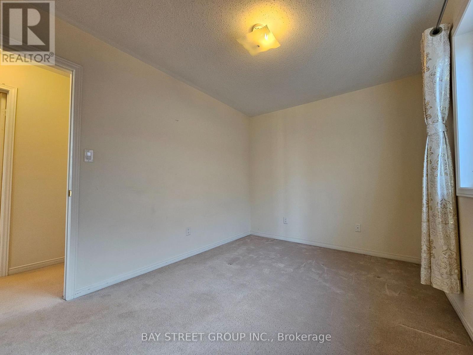 1275 Blencowe Crescent, Newmarket, Ontario  L3X 0C5 - Photo 33 - N12681508