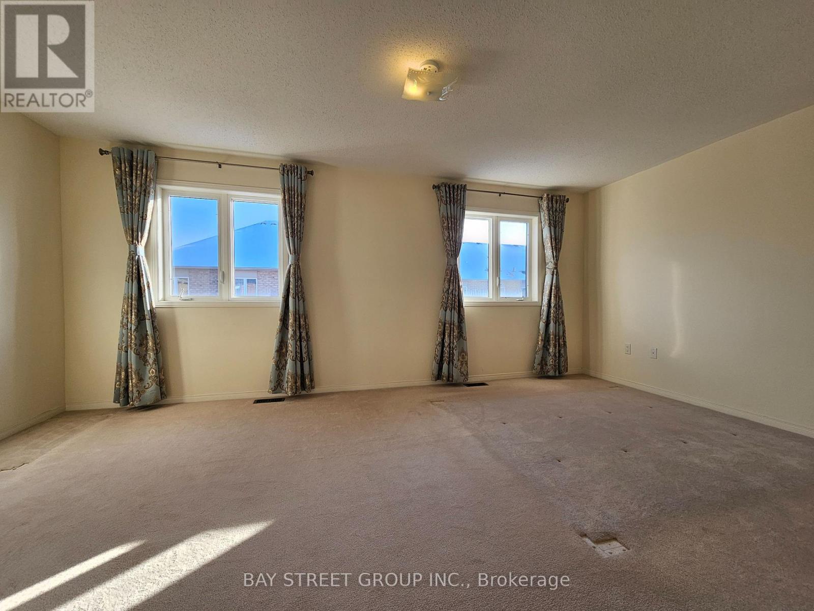 1275 Blencowe Crescent, Newmarket, Ontario  L3X 0C5 - Photo 36 - N12681508