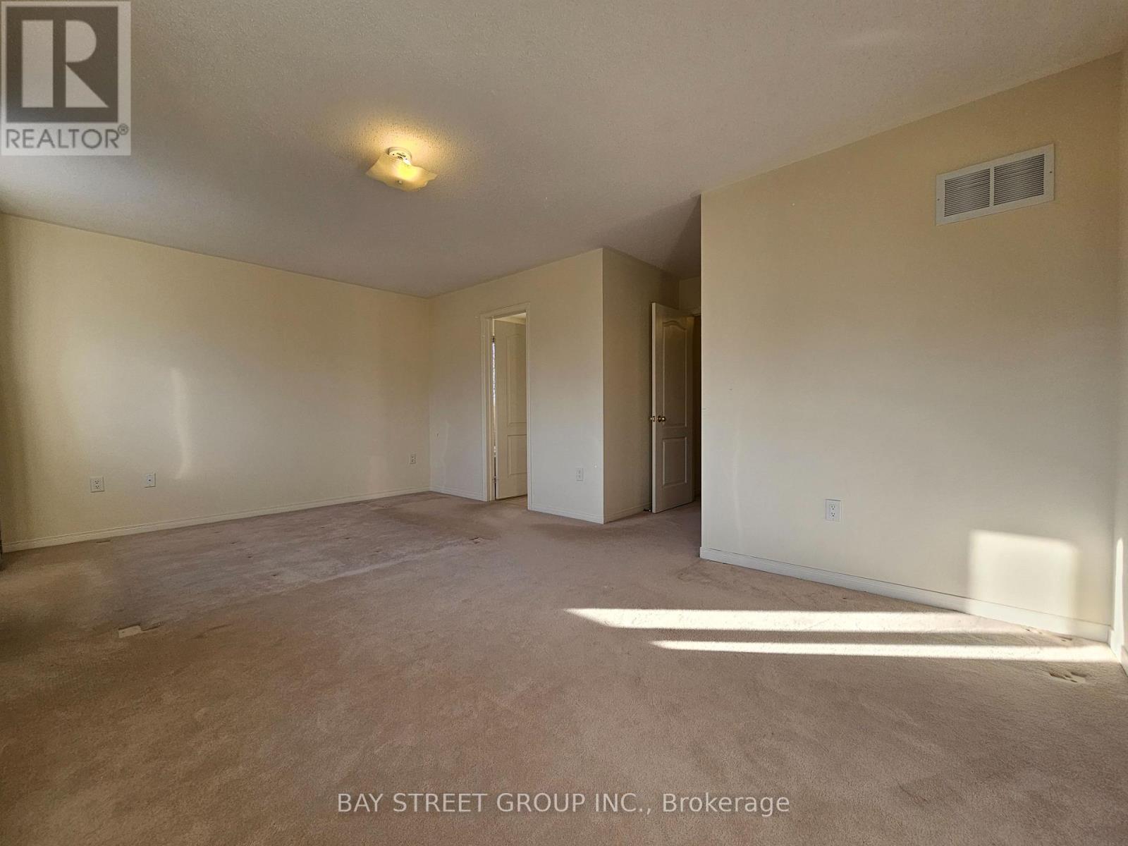 1275 Blencowe Crescent, Newmarket, Ontario  L3X 0C5 - Photo 39 - N12681508