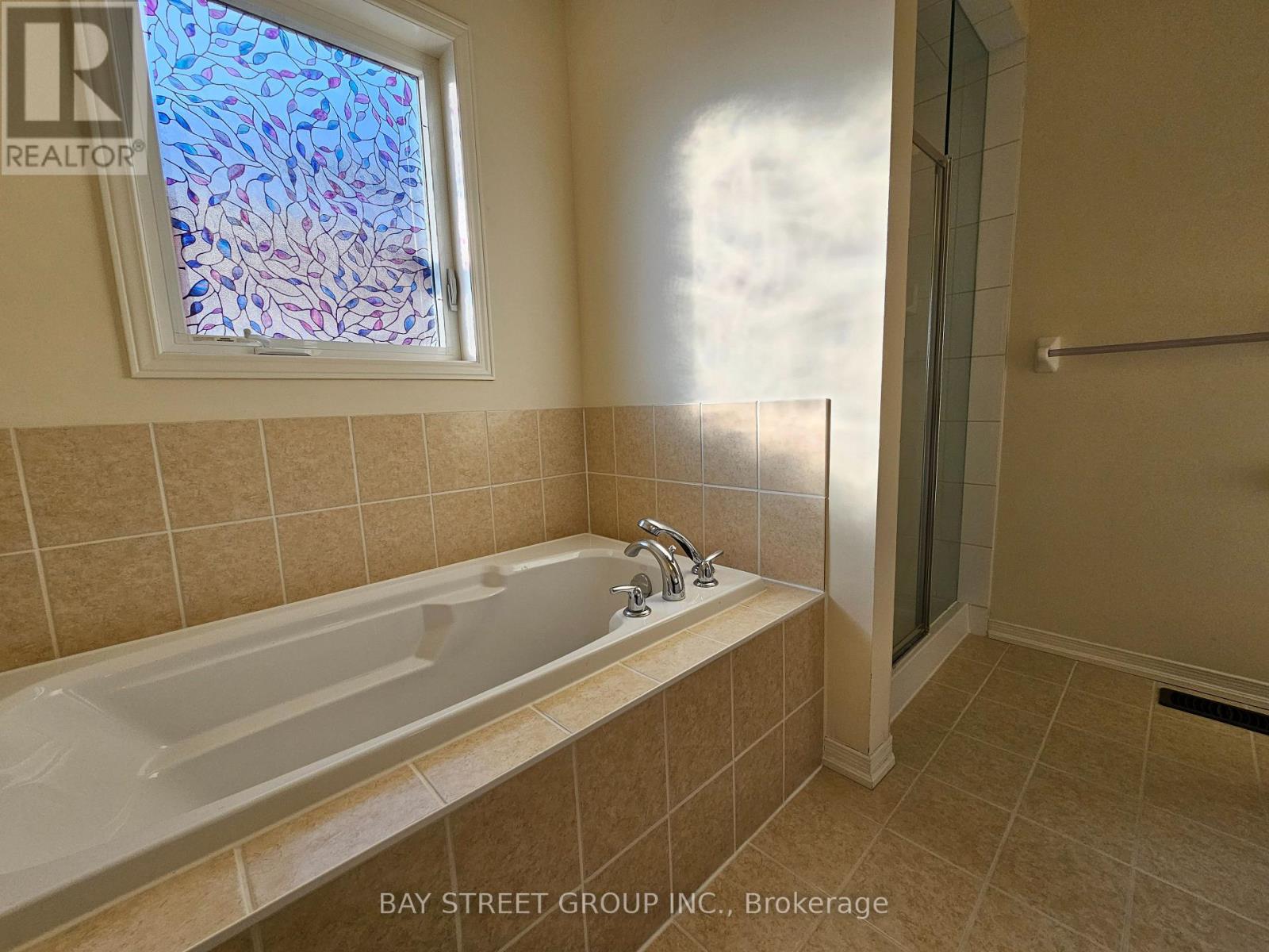 1275 Blencowe Crescent, Newmarket, Ontario  L3X 0C5 - Photo 43 - N12681508