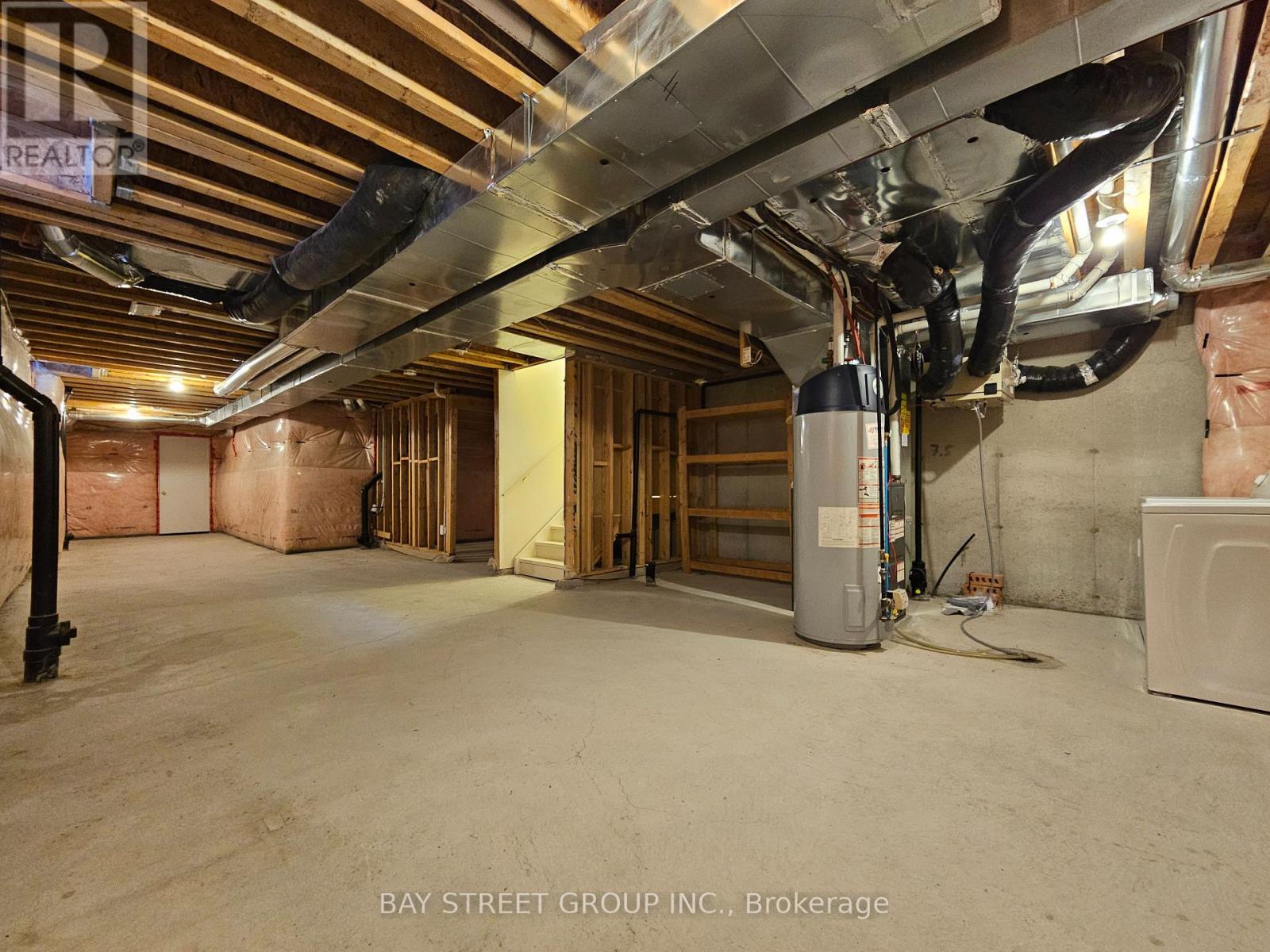 1275 Blencowe Crescent, Newmarket, Ontario  L3X 0C5 - Photo 47 - N12681508