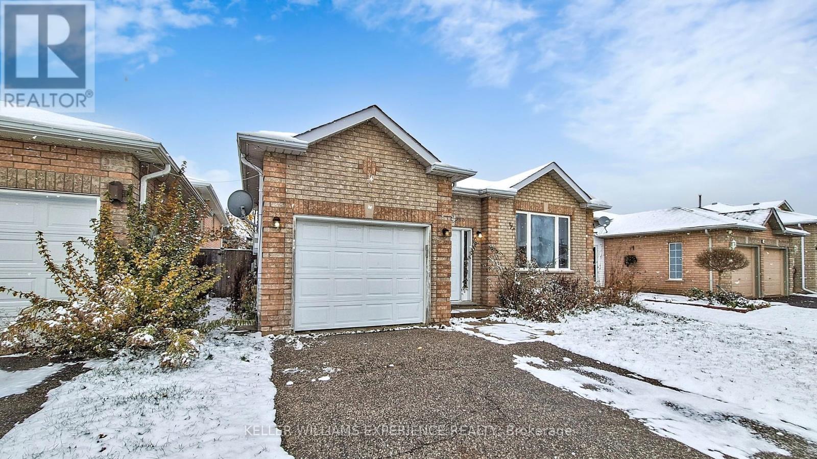 Main - 16 Nicole Marie Avenue, Barrie (East Bayfield), Ontario  L4M 6Y8 - Photo 3 - S12681414