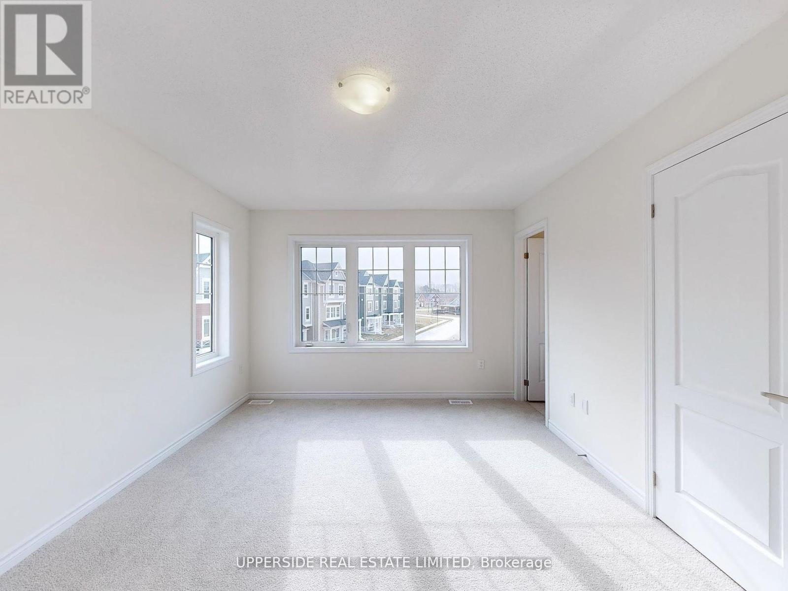 18 Lana Circle, Wasaga Beach, Ontario  L9Z 0L2 - Photo 15 - S12681492