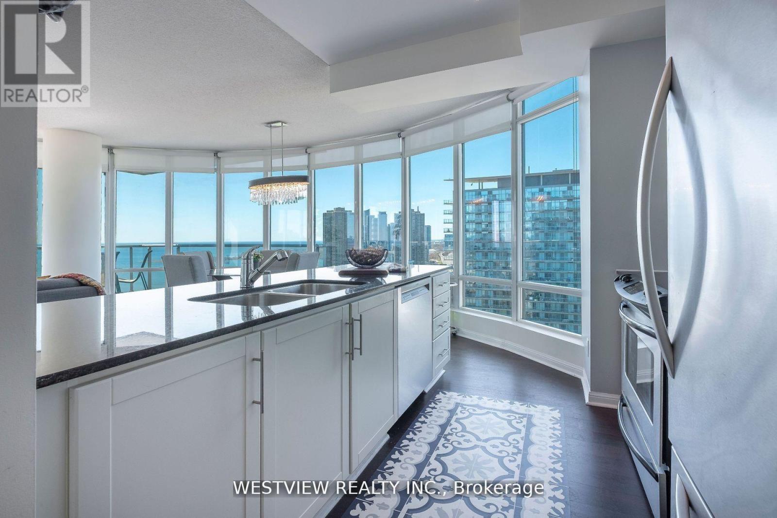 2610 - 15 Windermere Avenue, Toronto, Ontario  M6S 5A2 - Photo 13 - W12681382