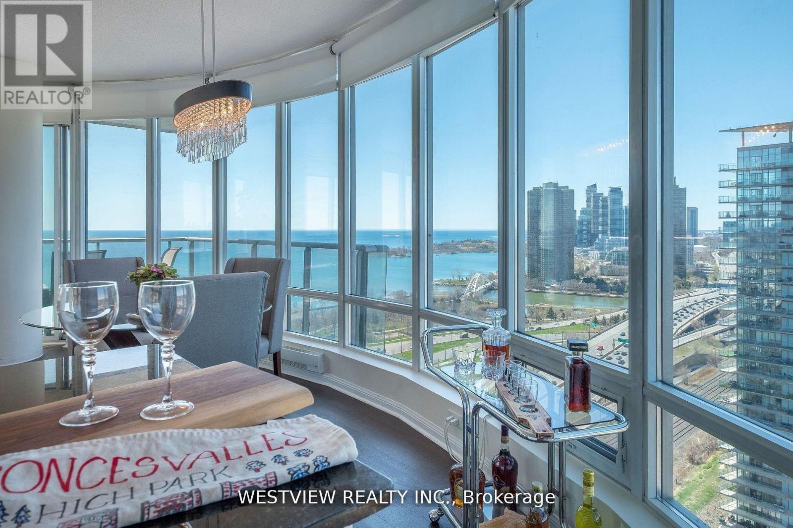 2610 - 15 Windermere Avenue, Toronto, Ontario  M6S 5A2 - Photo 14 - W12681382