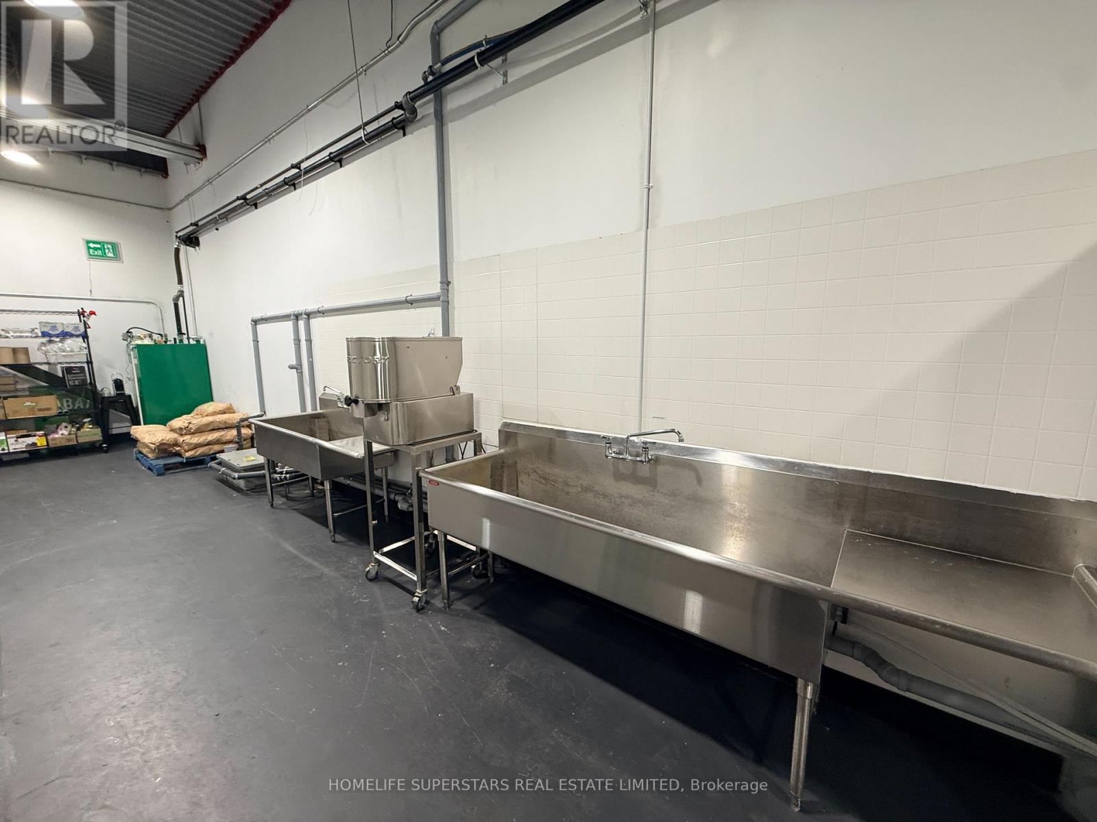 7b - 45 Abraham Welsh Rd, Toronto, Ontario  M9M 0G6 - Photo 13 - W12681418