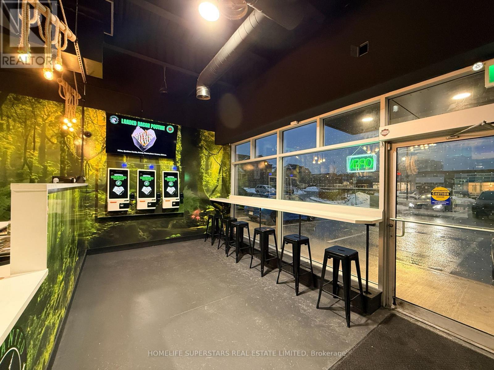 7b - 45 Abraham Welsh Rd, Toronto, Ontario  M9M 0G6 - Photo 5 - W12681418