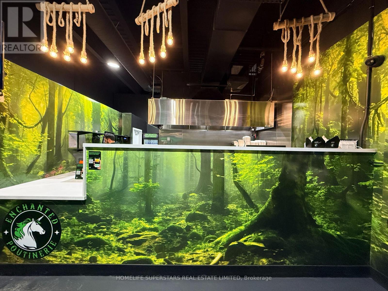 7b - 45 Abraham Welsh Rd, Toronto, Ontario  M9M 0G6 - Photo 8 - W12681418