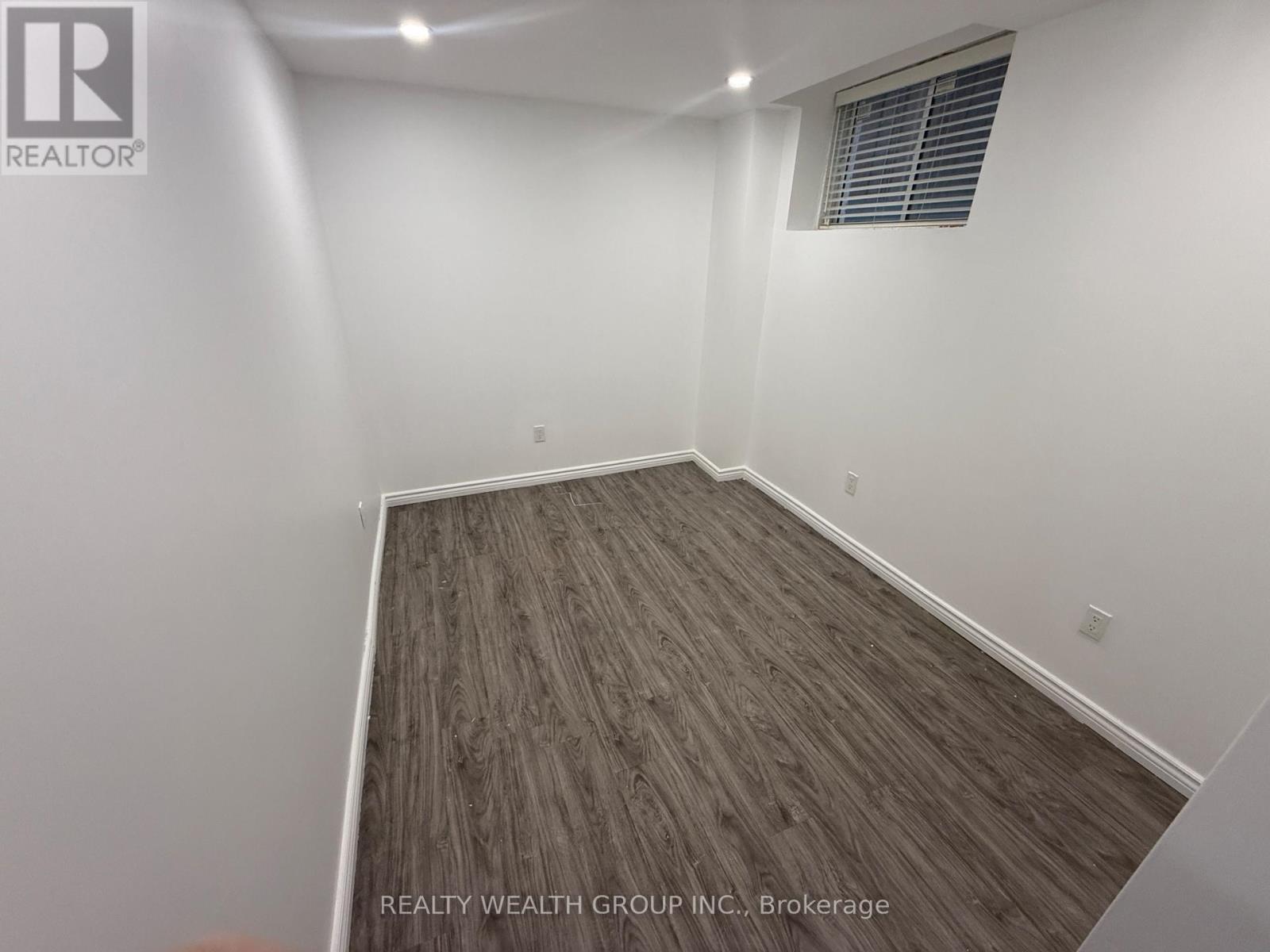 Bsmt - 14 Jaypeak Road, Brampton, Ontario  L6P 4J7 - Photo 19 - W12681512